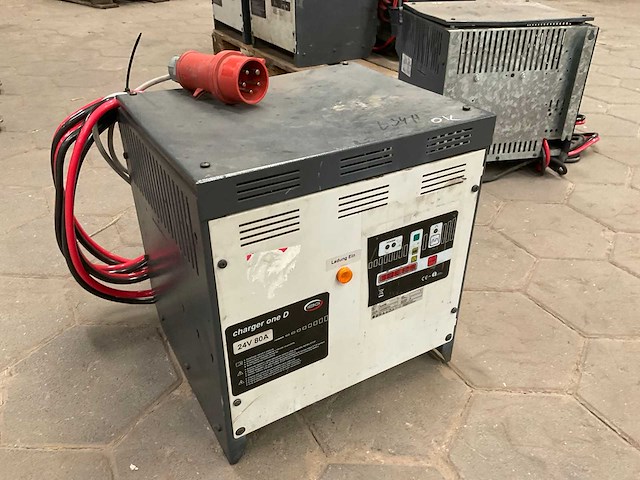 2014 elektrant acculader - afbeelding 5 van  5