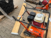 2014 eliet e401 vm verticuteermachine - afbeelding 10 van  11