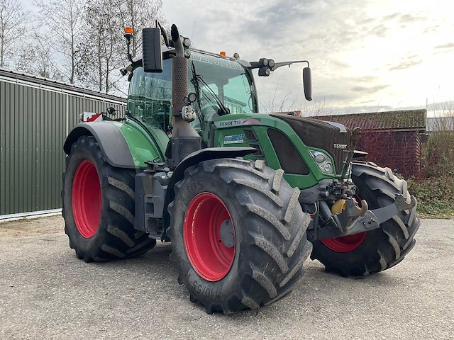 2014 fendt 718 scr vierwielaangedreven landbouwtractor - afbeelding 12 van  24