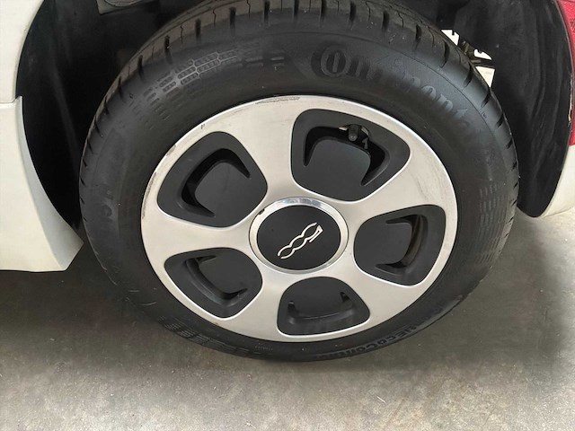 2014 fiat 500 e 24kwh personenauto - afbeelding 29 van  41