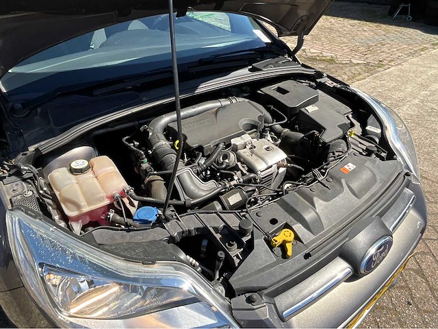 2014 ford focus 1.0 ecob. titanium personenauto - afbeelding 15 van  28