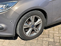 2014 ford focus 1.0 ecob. titanium personenauto - afbeelding 17 van  28
