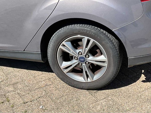 2014 ford focus 1.0 ecob. titanium personenauto - afbeelding 20 van  28