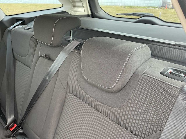 2014 ford focus wagon 1.0 ecob. edit. plus personenauto - afbeelding 22 van  32