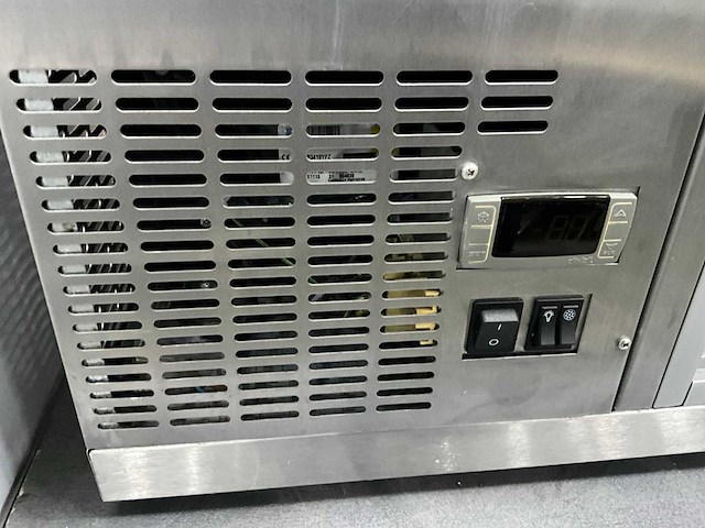 2014 gamko av/ms 111 koelvitrine - afbeelding 4 van  6