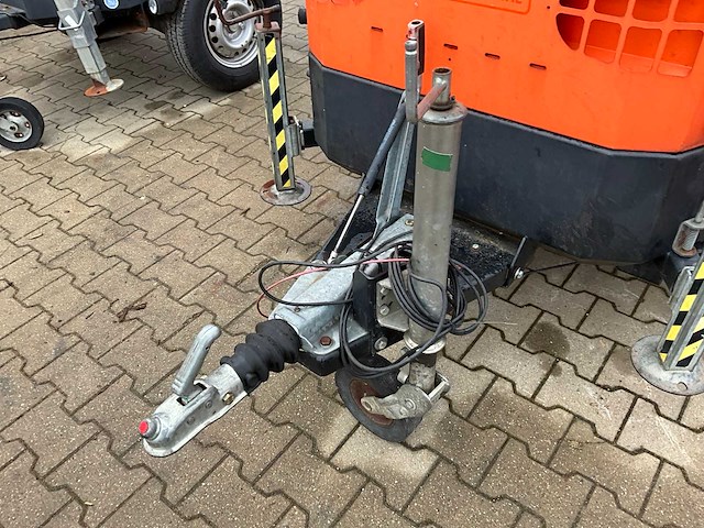 2014 generac mobile products vb-9 lichtmast aggregaat aanhangwagen - afbeelding 4 van  23