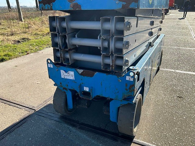 2014 genie gs 2632 schaarhoogwerker - afbeelding 12 van  16