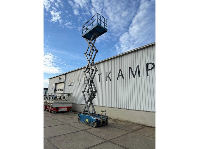 2014 genie gs 2646 schaarhoogwerker - afbeelding 2 van  7