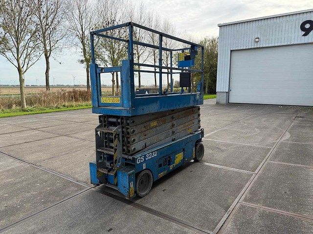 2014 genie gs 3232 schaarhoogwerker - afbeelding 5 van  12
