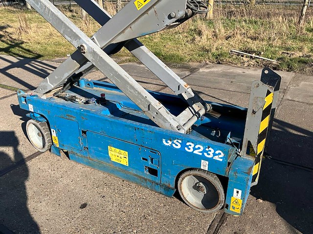 2014 genie gs 3232 schaarhoogwerker - afbeelding 6 van  15