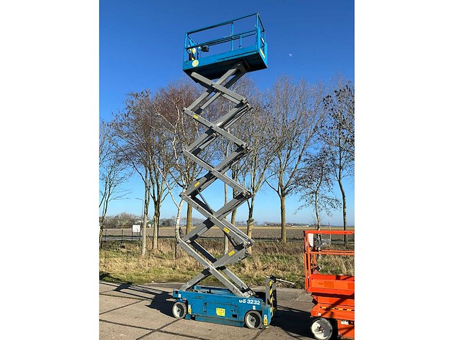 2014 genie gs 3232 schaarhoogwerker - afbeelding 8 van  15
