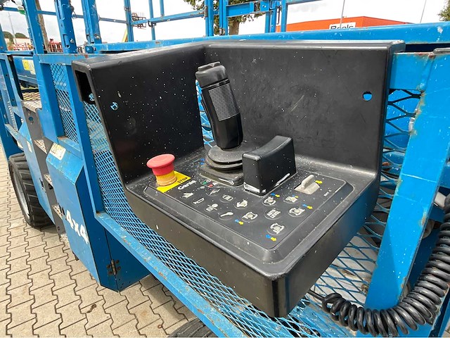 2014 genie gs-3390 hoogwerker 4x4 - afbeelding 9 van  31