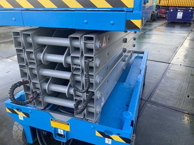 2014 genie gs-4047 schaarhoogwerker - afbeelding 8 van  25