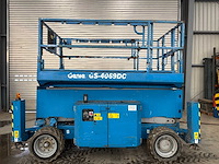 2014 genie gs 4069 dc schaarhoogwerker accu 2023 - afbeelding 1 van  9