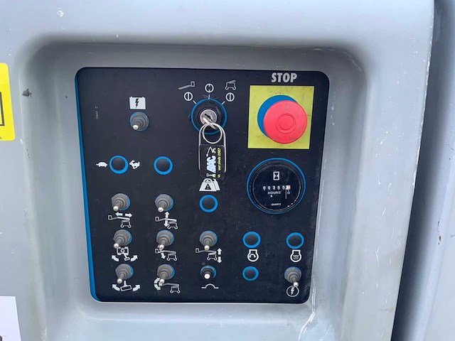 2014 genie z-45 / 25j zelfrijdende kniktelescoophoogwerker - afbeelding 2 van  28