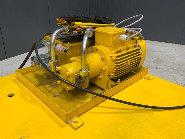 2014 grundei hefplateau 225x168cm - afbeelding 5 van  6