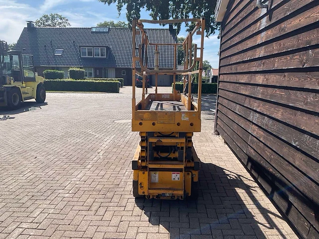 2014 haulotte compact 10 n schaarhoogwerker - afbeelding 4 van  10