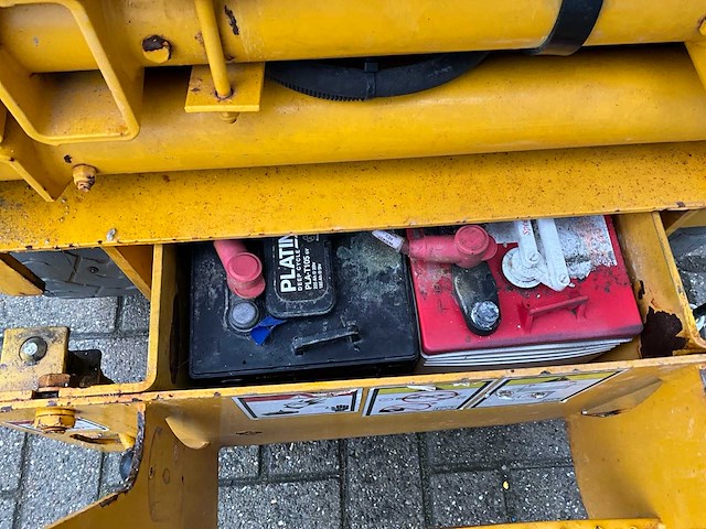 2014 haulotte compact 8 hoogwerker - afbeelding 3 van  12