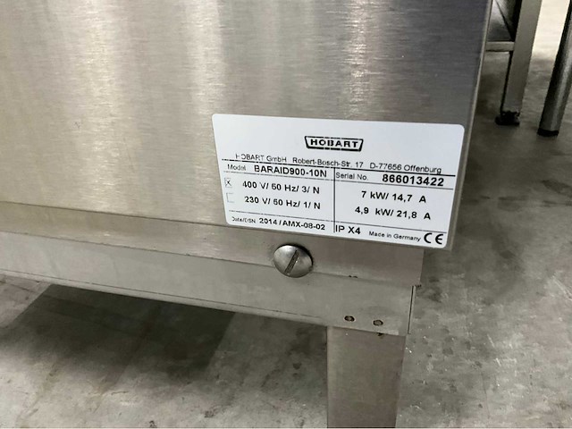 2014 hobart baraid 900-10n vaatwasmachine met aan en afvoertafel - afbeelding 10 van  10