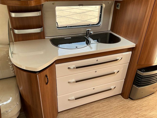 2014 hobby excellent 560ul caravan - afbeelding 14 van  24