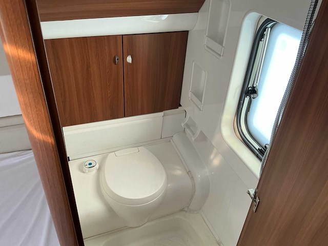 2014 hobby premium 560 cfe caravan - afbeelding 22 van  69