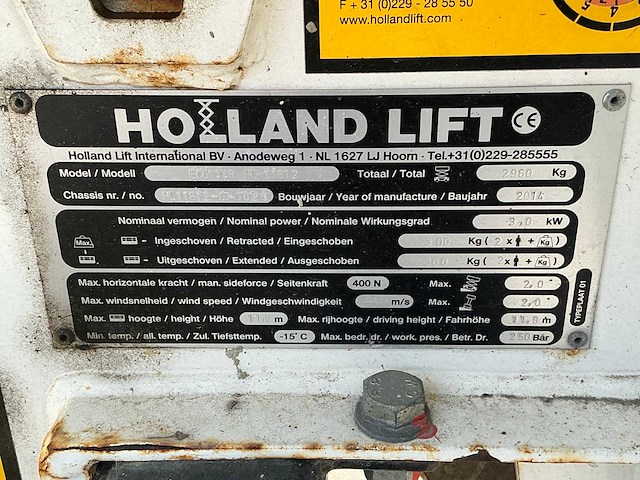 2014 holland lift hl-11812 hoogwerker - afbeelding 4 van  12