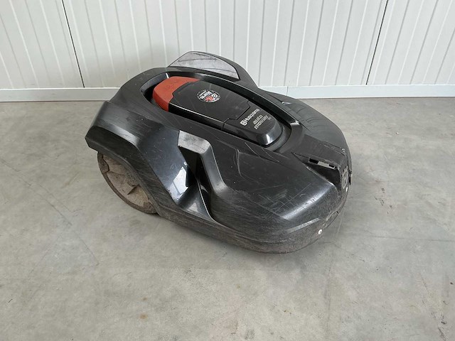 2014 husqvarna 320 robotmaaier - afbeelding 2 van  7
