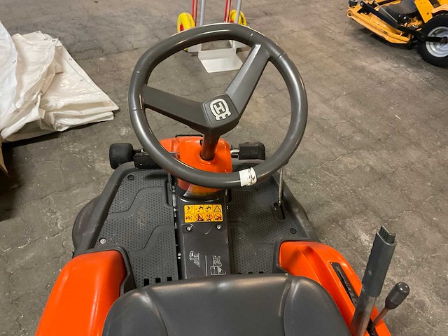 2014 husqvarna r216 zitmaaier - afbeelding 7 van  10