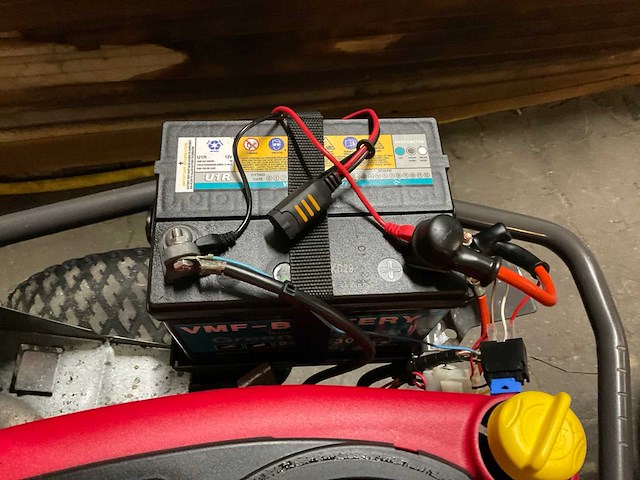 2014 husqvarna r216 zitmaaier - afbeelding 10 van  10