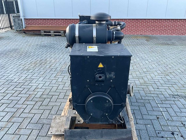 2014 industrie stroomgenerator 120kva - afbeelding 6 van  11