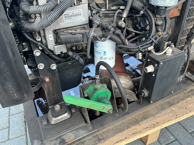 2014 industrie stroomgenerator 120kva - afbeelding 10 van  11