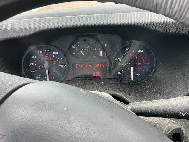 2014 iveco daily 35s13v 2.3 352 h2 bedrijfswagen - afbeelding 2 van  16