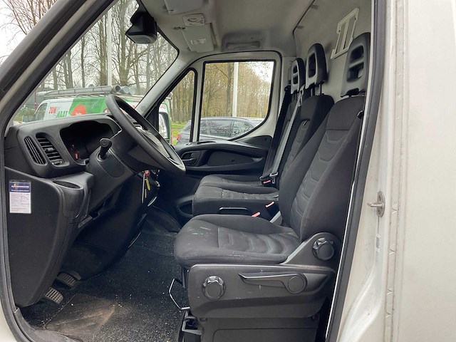 2014 iveco daily 35s15 3.0 410 bedrijfswagen, v-197-lf - afbeelding 4 van  19