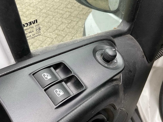 2014 iveco daily 35s15 3.0 410 bedrijfswagen, v-197-lf - afbeelding 8 van  19