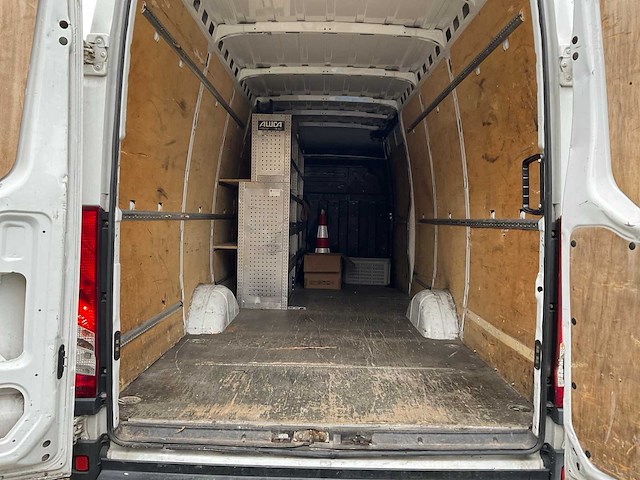 2014 iveco daily 35s15 3.0 410 bedrijfswagen, v-197-lf - afbeelding 10 van  19