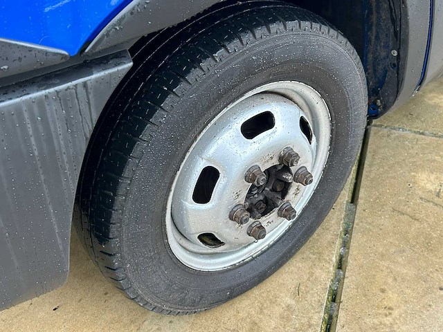 2014 iveco daily 40c17 bedrijfswagen - afbeelding 2 van  3