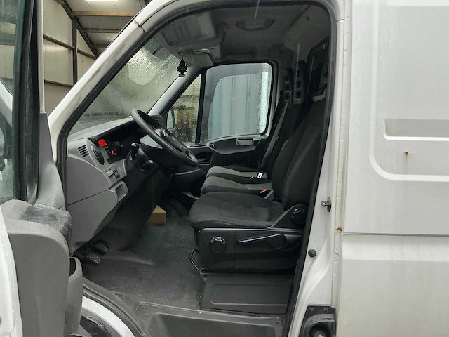 2014 iveco daily r 3.0 bedrijfswagen - afbeelding 3 van  27