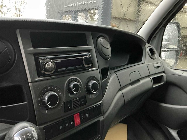 2014 iveco daily r 3.0 bedrijfswagen - afbeelding 8 van  27