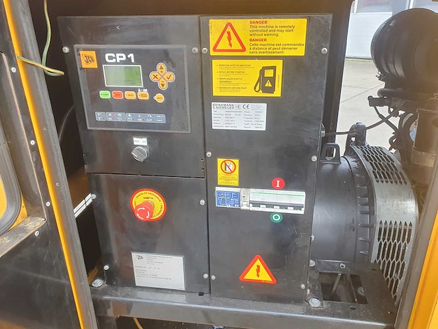 2014 jcb g90qx stroomgenerator 80kva - afbeelding 14 van  16
