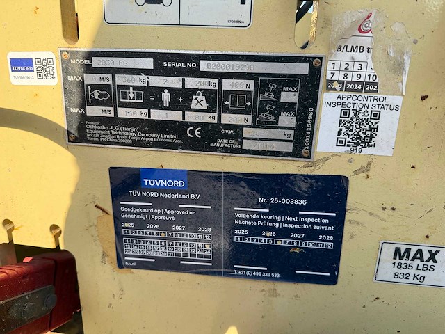 2014 jlg 2030 es schaarhoogwerker - afbeelding 21 van  21