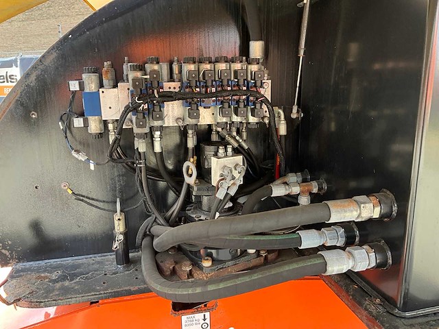 2014 jlg 460sj hoogwerker 4x4 - afbeelding 11 van  23