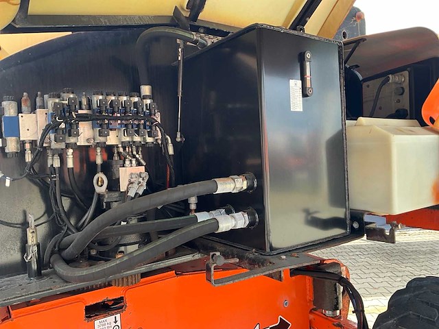 2014 jlg 460sj hoogwerker 4x4 - afbeelding 10 van  26