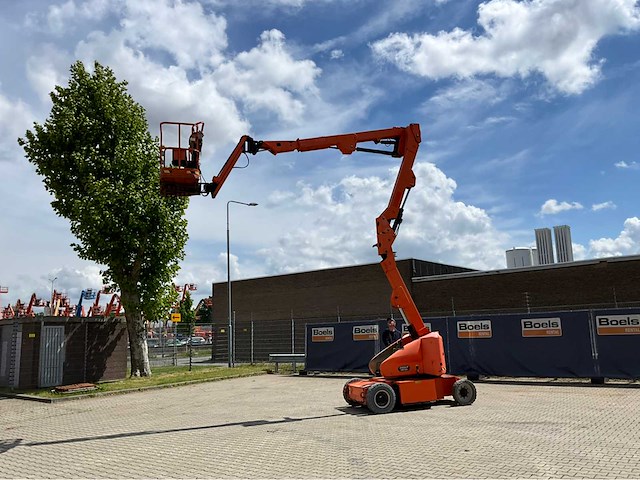 2014 jlg e400ajpn narrow hoogwerker - afbeelding 1 van  31