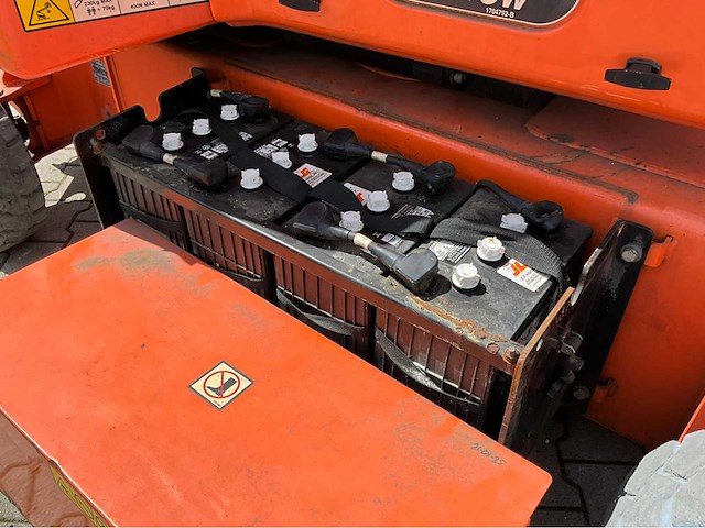 2014 jlg e400ajpn narrow hoogwerker - afbeelding 17 van  31