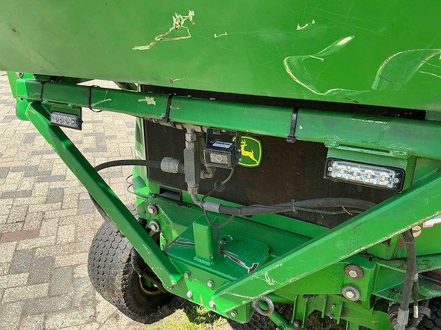 2014 john deere 1505 maaimachine met opvangbak (hoogkipper) - afbeelding 35 van  39