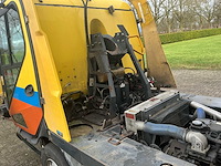 2014 johnston 158b 101t zelfrijdende veegmachine - afbeelding 33 van  42