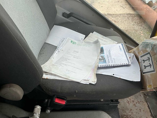 2014 johnston 158b 101t zelfrijdende veegmachine - afbeelding 22 van  42