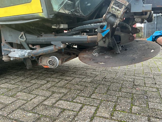 2014 johnston 158b 101t zelfrijdende veegmachine - afbeelding 23 van  42