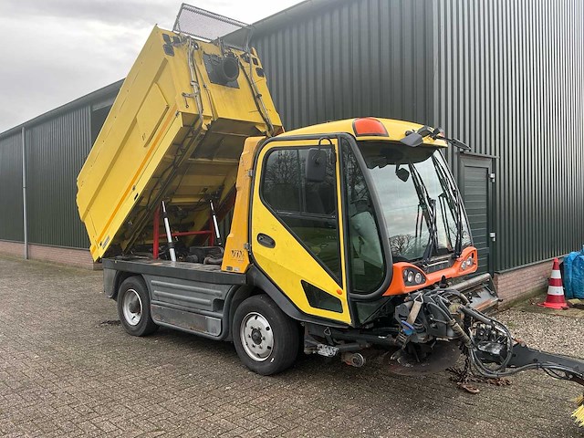 2014 johnston 158b 101t zelfrijdende veegmachine - afbeelding 30 van  42