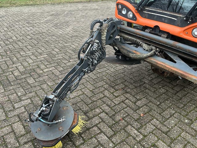 2014 johnston 158b 101t zelfrijdende veegmachine - afbeelding 9 van  42